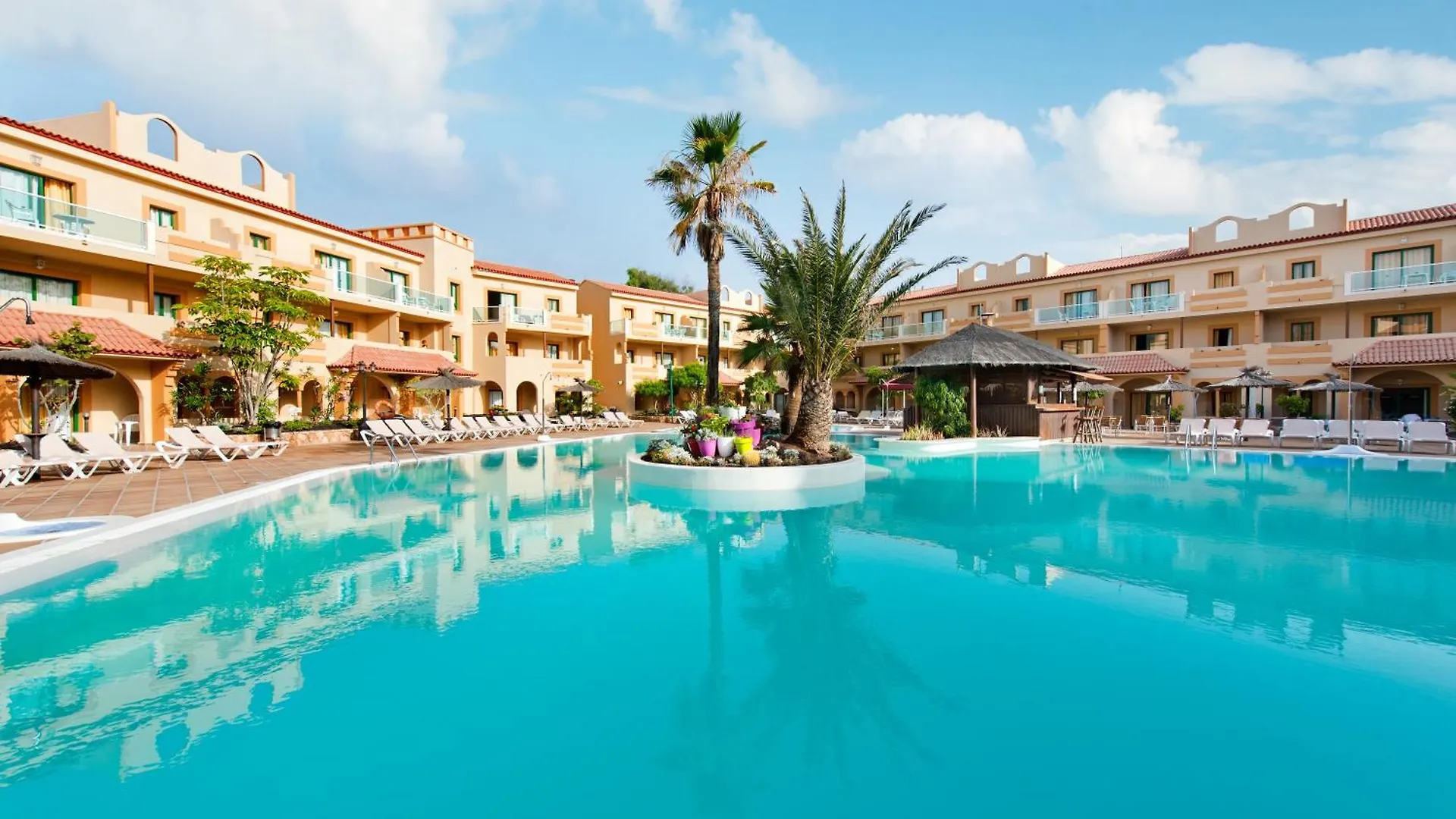 Elba Lucia Sport & Suite Hotel Antigua