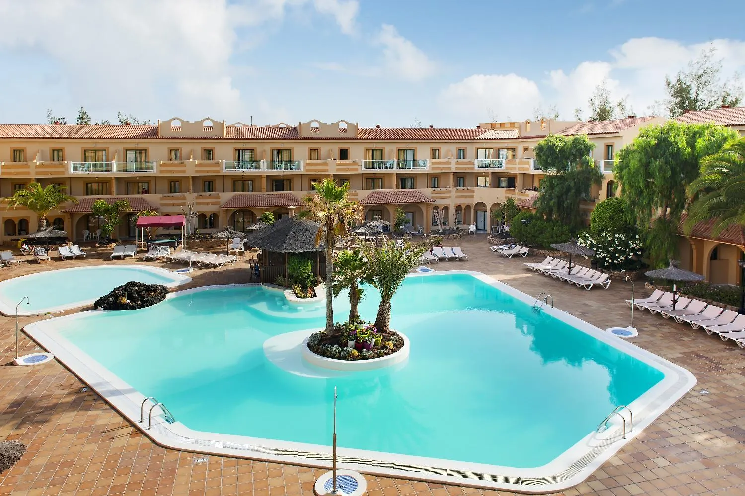 Elba Lucia Sport & Suite Hotel Antigua 0*,