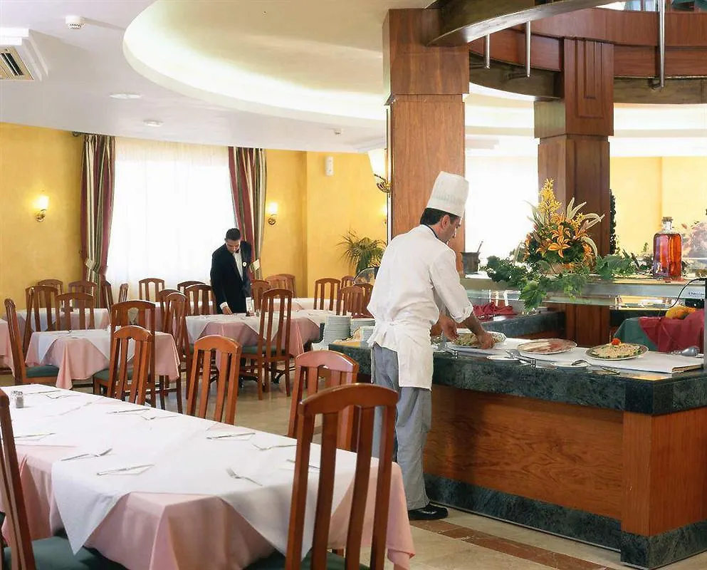 Elba Lucia Sport & Suite Hotel Antigua 0*,
